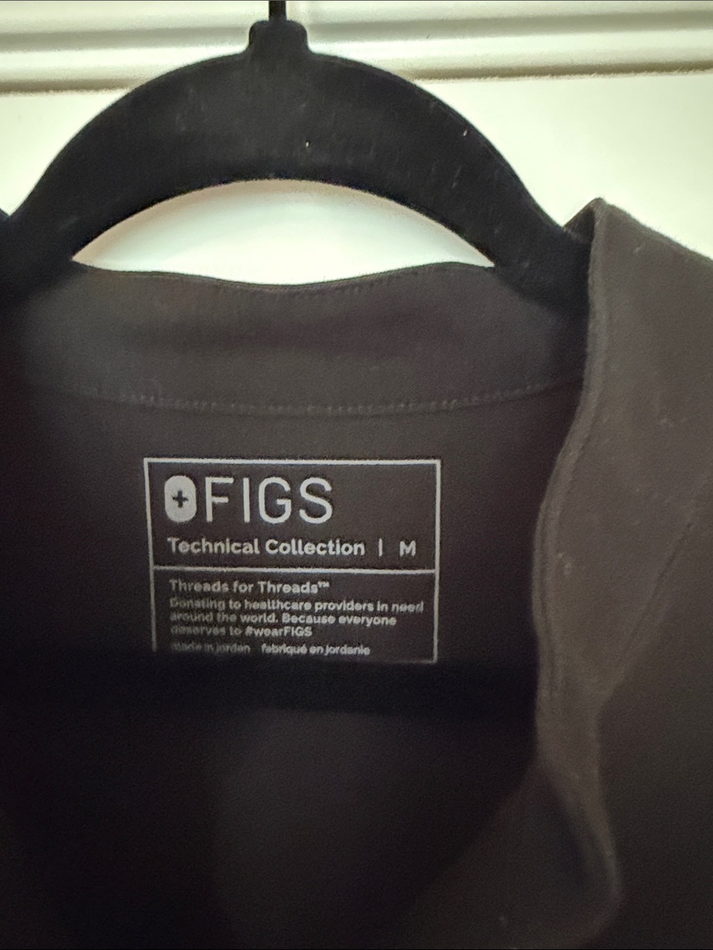 FIGS Black Rafaela Oversized Scrub Top - Picture 2 of 2